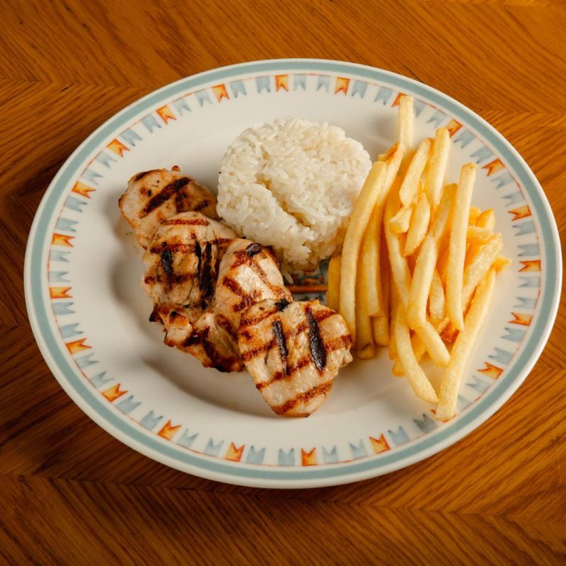 KİDS IZGARA TAVUK MENÜ